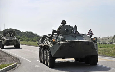 A NATO elítéli az ukrán határ menti orosz csapaterősítést