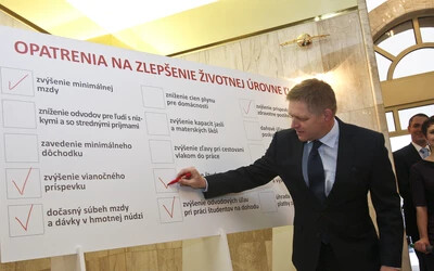 Robert Fico szociális intézkedéseit nehéz lenne teljes egészében eltörölni ⋌(Felvétel: Július Dubravay/Plus jeden deň)