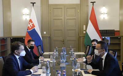 Gyimesi György (OĽaNO) parlamenti képviselő sikerként könyvelte el, hogy a magyarországi tárgyaláson nem volt képviselve a szlovák diplomácia ⋌(TASR-felvétel)