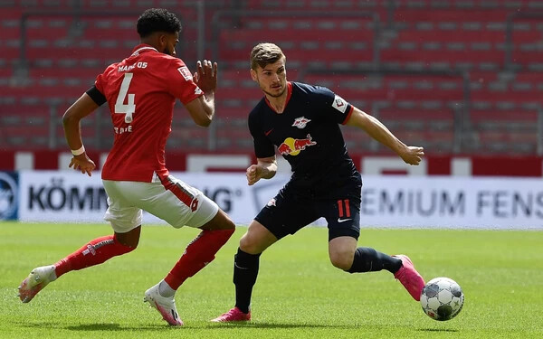 Bundesliga – Könnyedén nyert Mainzban a Lipcse, Willi Orbán visszatért
