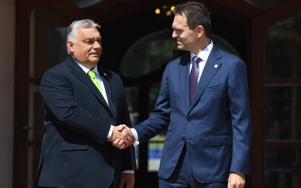 KÉPEK: Ódor Lajos fogadta a V4-ek miniszterelnökeit Pozsonyban