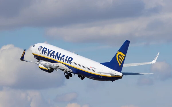 Több száz nyári járatot töröl a Ryanair – az Öné is köztük van?