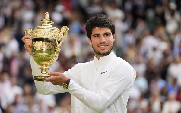 Wimbledon – Djokovicot legyőzve Alcaraz először bajnok