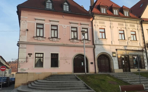 Néhány hónapja egy bártfai történelmi épületet is megszerzett a magyar kormány egyik intézménye