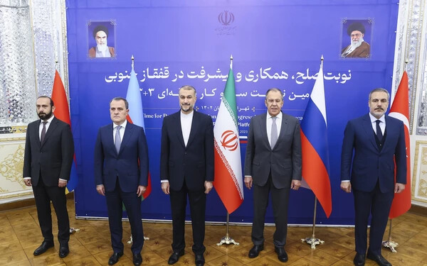 Iráni, orosz és török külügyminiszter: hagyjanak fel a gázai civilek elleni támadásokkal!