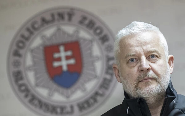 Ľubomír Solák országos rendőrfőkapitány folytatja, amit Matúš Šutaj Eštok elkezdett: a nyolc megyei vezető közül hatot már lecserélt