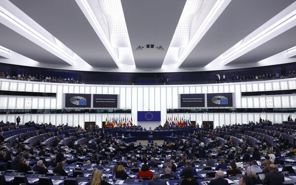 europai parlament k