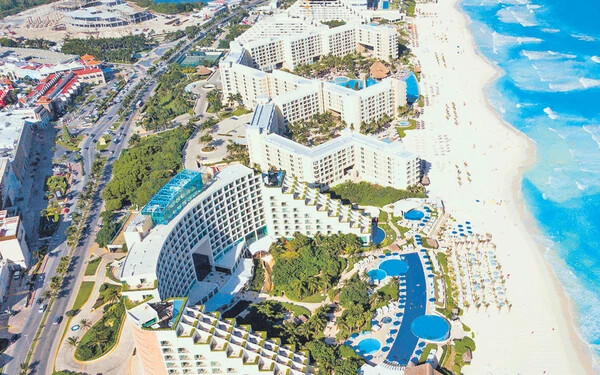 Cancún tengerpartja a járvány alatt és után is népszerű a turisták körében