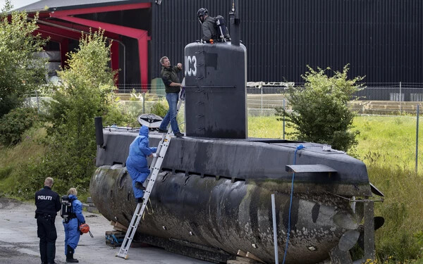 dán tengeralattjáró