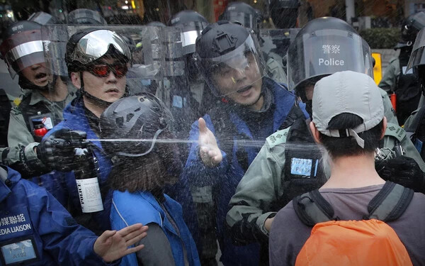 hongkong tüntetés