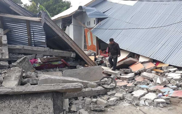 földrengés indonézia