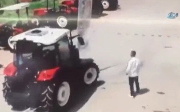 baleset traktor