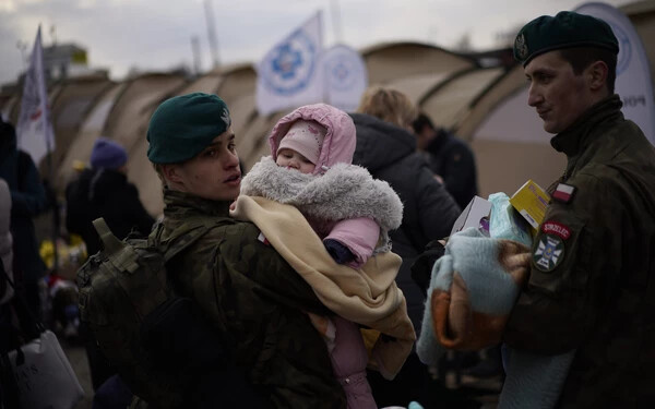 Ukrajna ismét új evakuációs útvonalakat próbál megnyitni