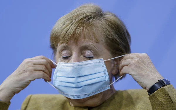 Angela Merkel k