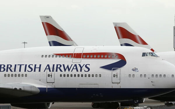Az összes Londonból induló járatát törölte estig a British Airways