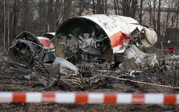 A lengyelek szerint robbanás okozta a szmolenszki légi katasztrófát