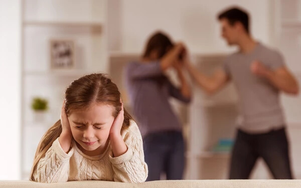 családi erőszak