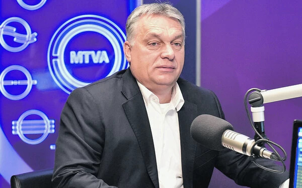 Orbán csak a kormánypárti médiának ad interjút