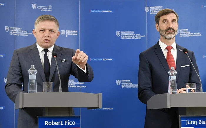 Robert Fico és Juraj Blanár bemutatta, hogyan képzelik el az ország külpolitikáját 2024-ben