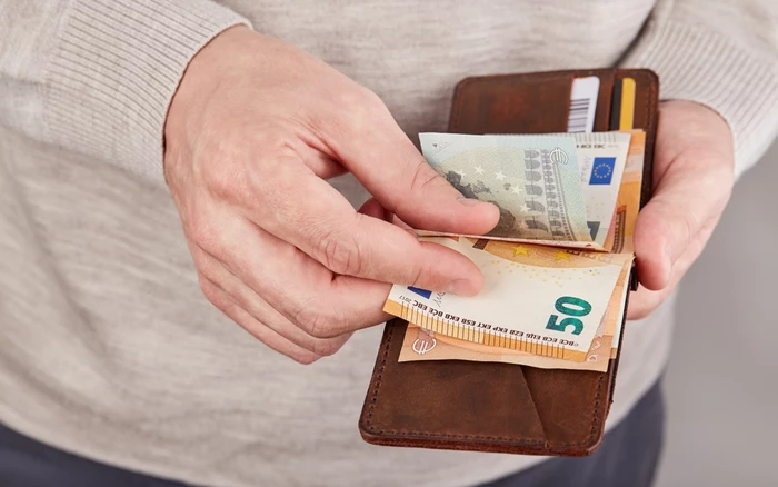 pénz shutterstock