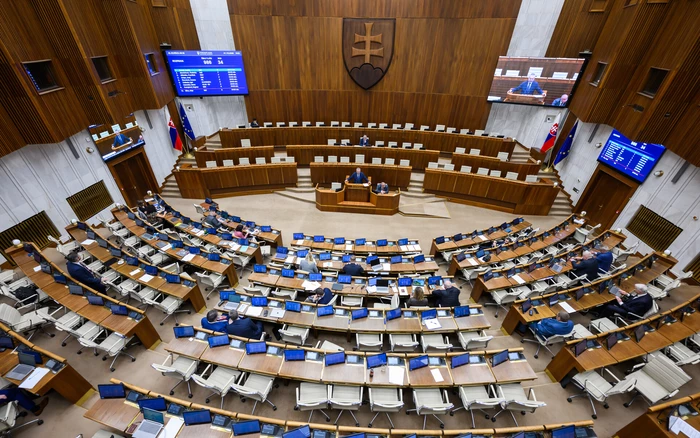 parlament kk