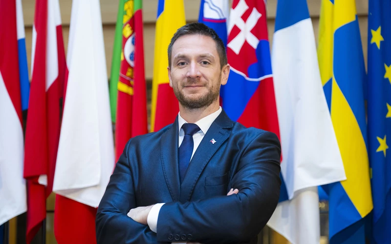 Milan Uhrík