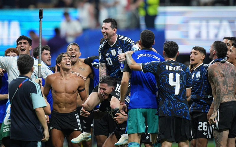 MEssi