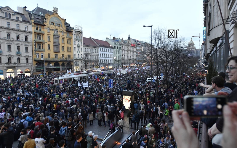 cseh tüntetés