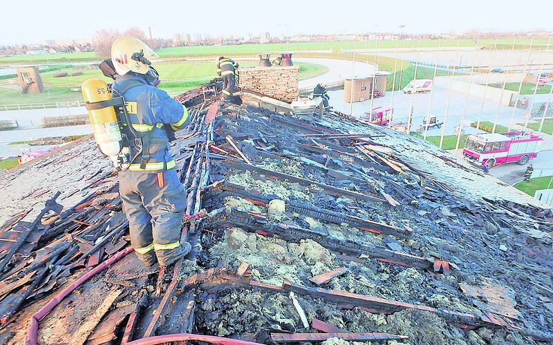 A tetőszerkezet teljesen tönkrement