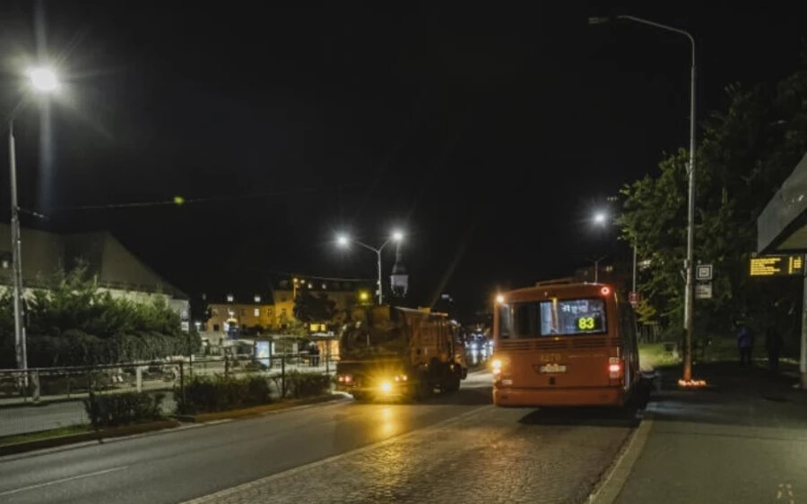 Az előzetes szakértői jelentések szerint Dědečeknek 140 km/órával, az ütközés idején pedig 110 km/óra körüli sebességgel száguldott.