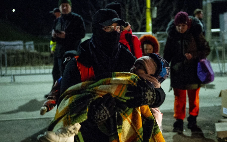 Érdekesség, hogy a megbetegedésnél – ami továbbra is napi több tucat áldozatot követel Szlovákiában, és több mint 19 ezer ember halálát okozta – nagyobb veszélynek érzik a háború sújtotta országokból menekülő emberek érkezését (62,6%).