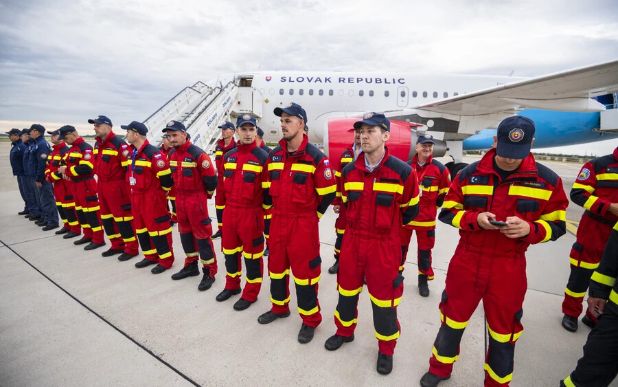 Szlovákiai tűzoltók újabb csoportja érkezik Görögországba