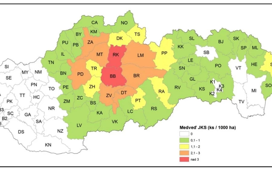 Összehasonlították a szlovákiai helyzetet más európai országokkal is. Az Országos Erdészeti Központ megállapításai szerint nálunk a legtöbb országhoz képest jelentősen nagyobb a 100 km2-re jutó barnamedve-populáció sűrűsége.