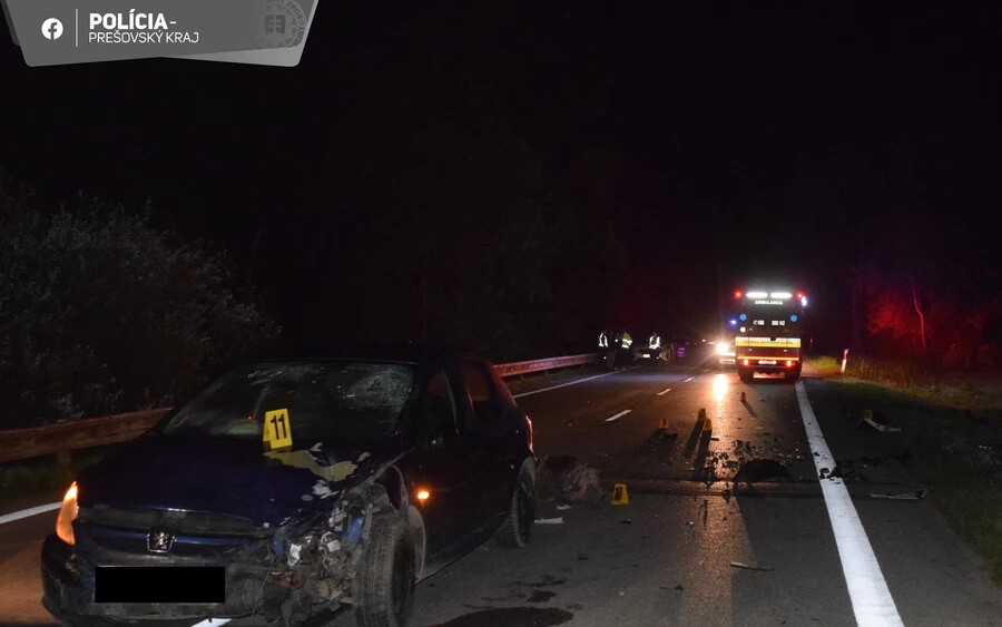 SÚLYOS baleset: Áthajtott a szemközti sávba, motorost gázolt a személyautó