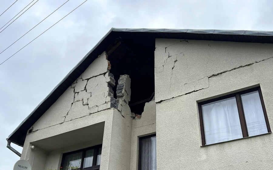 Három településen hirdettek rendkívüli helyzetet a földrengés miatt (FOTÓK)