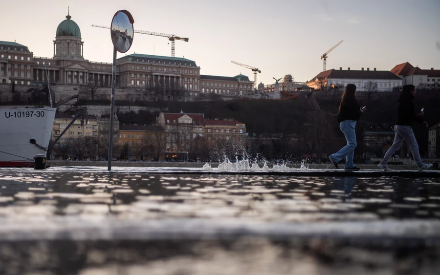 Így tetőzött az árhullám a Dunán (FOTÓK)