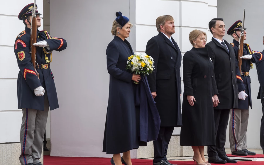 FOTÓK: Čaputová az elnöki palotában fogadta a holland királyi párt