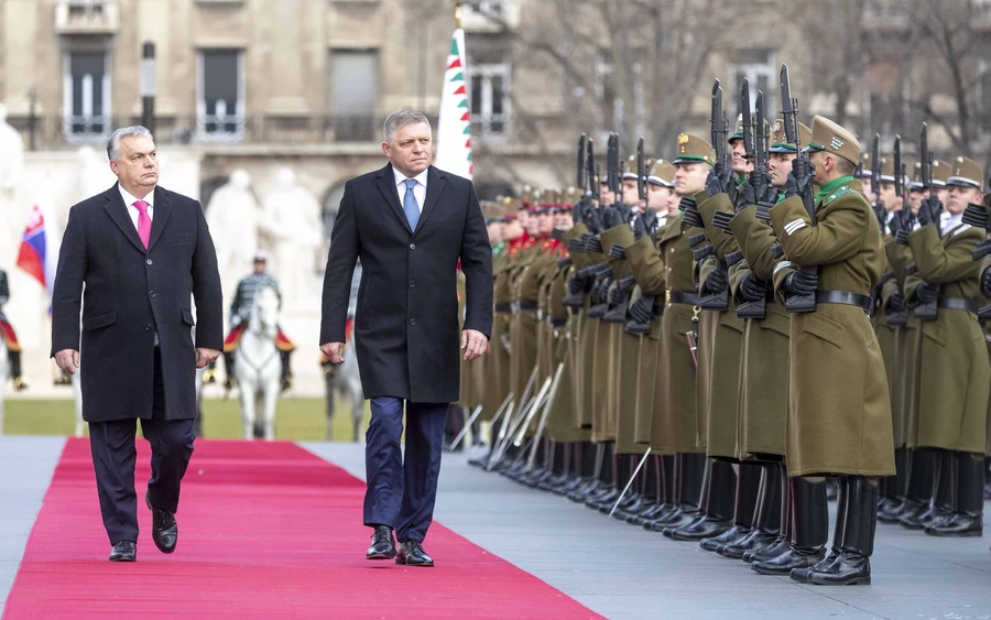 FOTÓK: Ficót Orbán Viktor fogadta Budapesten