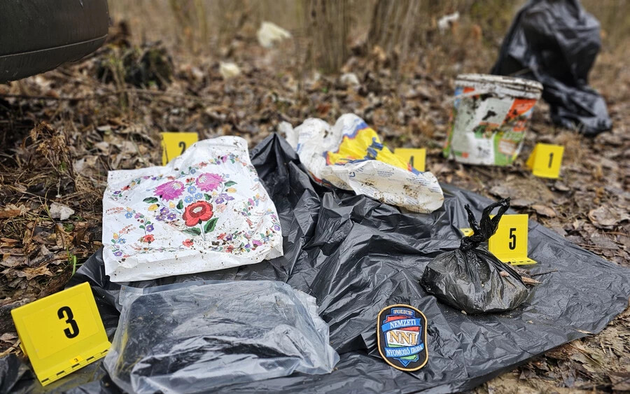 Több kilogrammnyi drogot találtak egy szlovák-magyar bűnbandánál (FOTÓK és VIDEÓ)