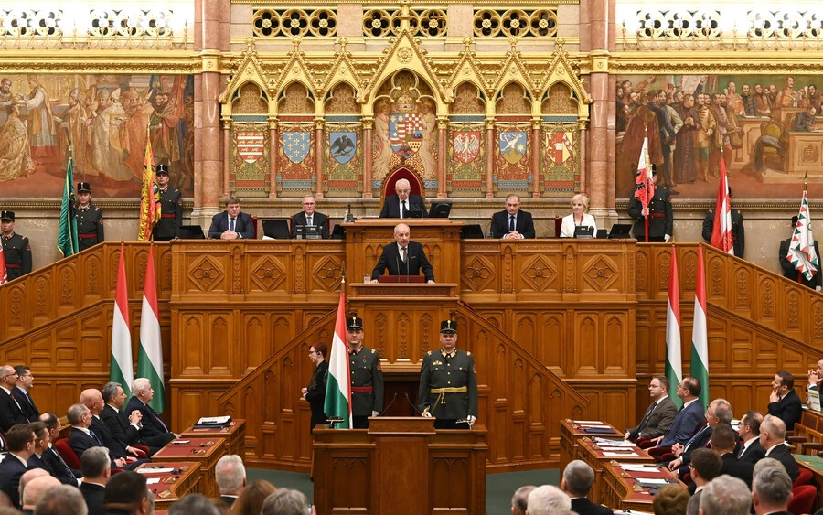 Megválasztották Sulyok Tamást Magyarország köztársasági elnökének