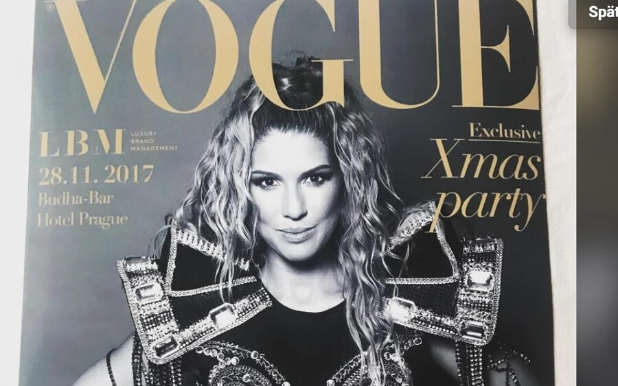 A Vogue cseh kiadásának címlapján 