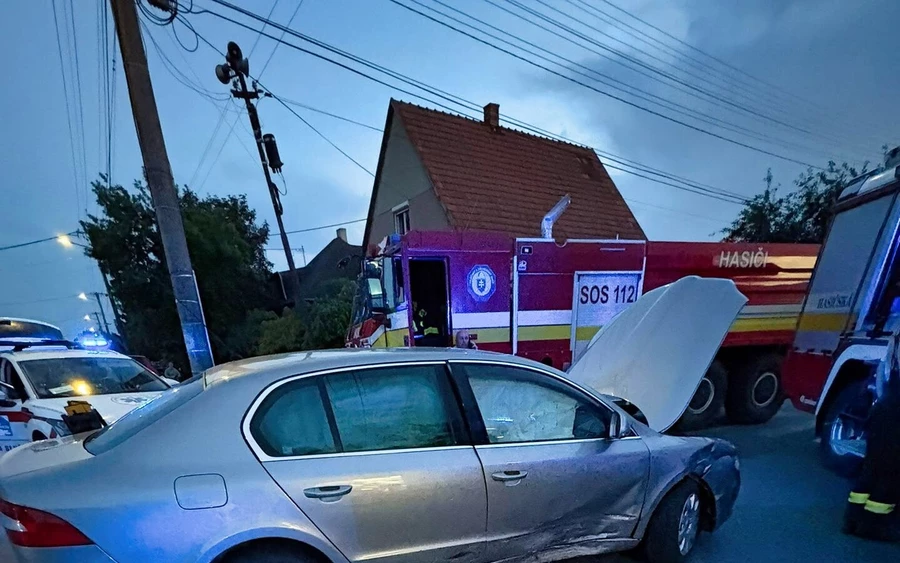 Tragédia Gútán: meghalt egy motoros, miután elütötte egy autó