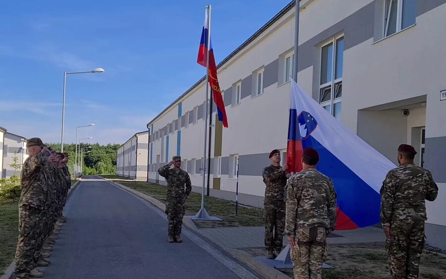 Szlovén katonák érkeztek Lestre, hogy megvédjék Szlovákiát az esetleges orosz támadástól