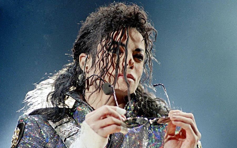 Michael Jackson - 75 millió dollár 