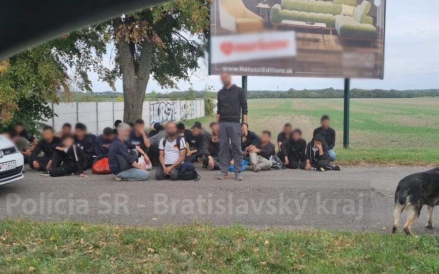 66 illegális bevándorlót csíptek nyakon a szlovák rendőrök tegnap (FOTÓK)