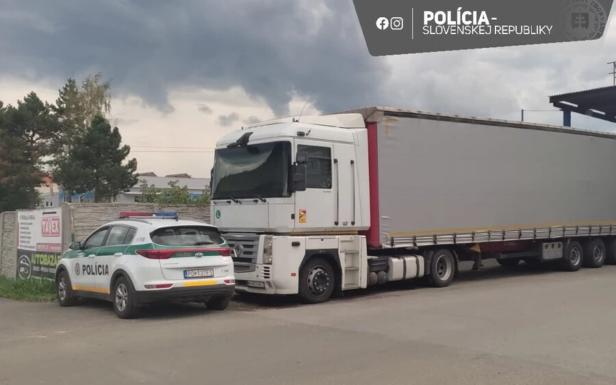 Egymillió euró értékű lopott bicikliket szállító kamiont fogott a rendőrség (FOTÓK)