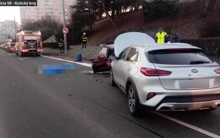 TRAGÉDIA: Frontális ütközésben meghalt egy sofőr