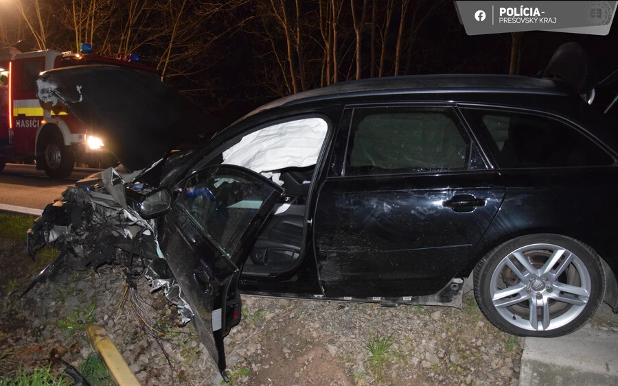 Súlyos balesetet okozott egy részeg, bedrogozott Audi-sofőr – a vétlen sofőr az életéért küzd (FOTÓK)