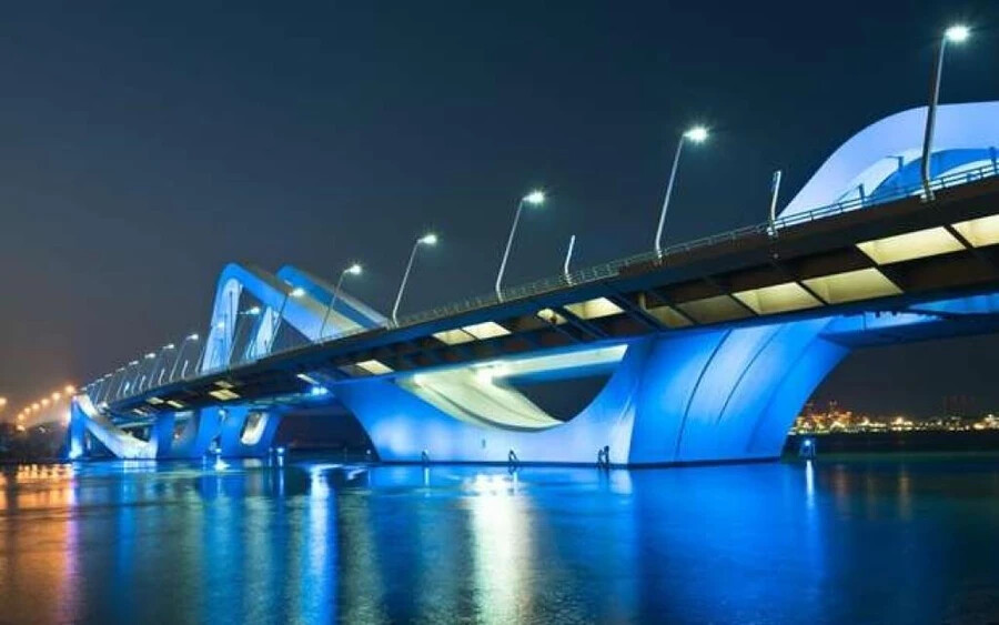 Sheikh Zayed Bridge, Abu-Dzabiban. Kép: pluska.sk