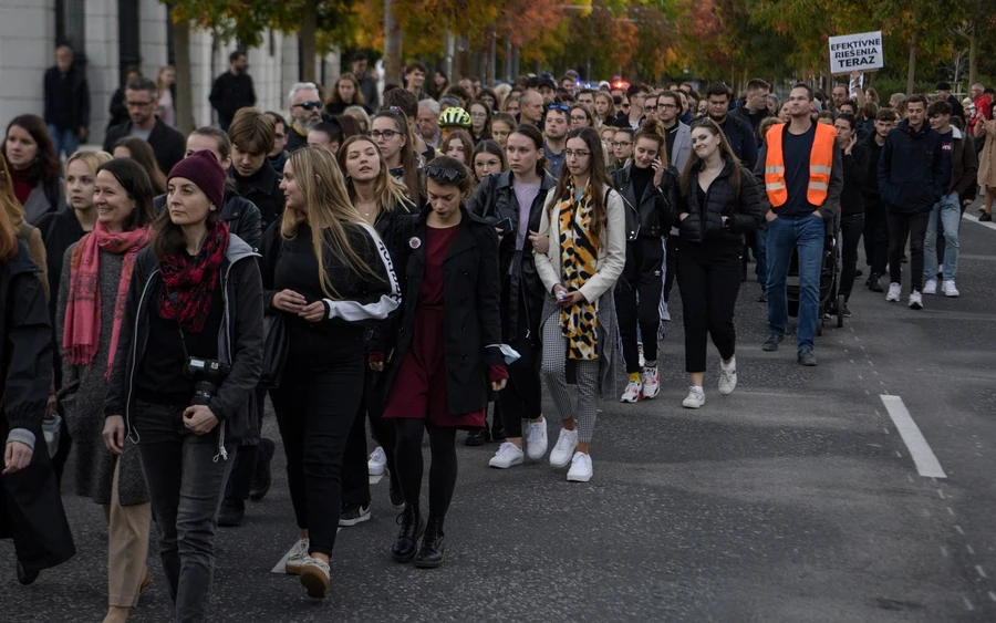 A pozsonyi gázolás áldozataira emlékeztek kedd este Pozsonyban (FOTÓK)